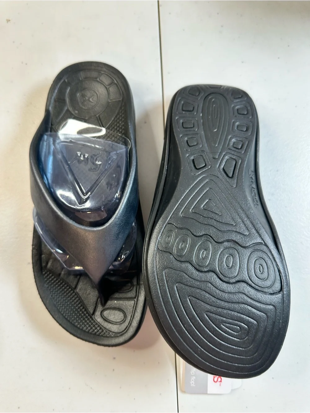 NWOB LyncoFlips Women’s Shimmer Black Flip Flops Orthotic Comfort - Size 5